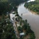 Semen Tonasa Salurkan Bantuan untuk Korban Banjir di Sidrap dan Soppeng