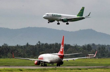 Jumlah Penumpang di Bandara Hasanuddin Anjlok 25 Persen