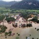 Dihantam Banjir, Jalur Trans Sulawesi Belum Pulih