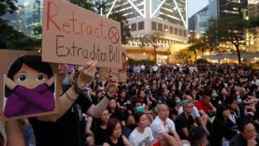 Puluhan Ribu Warga Hong Kong Diprediksi Kembali ke Jalan, Tuntut Carrie Lam Mundur