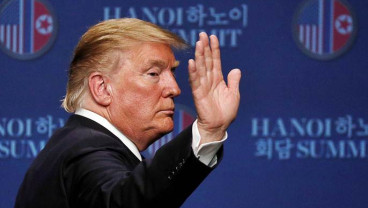 Trump Peringatkan Pasar Saham Akan Terguncang Jika Dia Tidak Terpilih Lagi