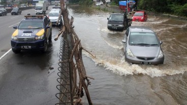 Drainase Jalan Nasional Akan Dibenahi Secara Masif