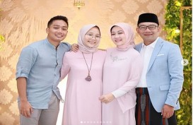 Putri Bungsu Ridwan Kamil Antri Daftar ke SMA Favorit