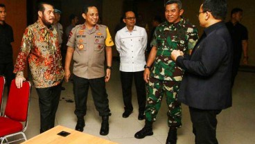 Personel Gabungan TNI-Polri Jaga Rumah dan Keluarga Ketua MK