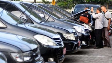 Sedikitnya 61 Unit Mobil Dinas Pemprov Riau Nunggak Pajak