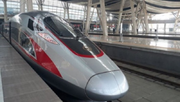 Kecepatan Operasional KA Cepat Jakarta-Bandung Capai 350 Km/Jam