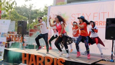 Harris Hotel Sentraland Semarang Gelar Fun Color Zumba