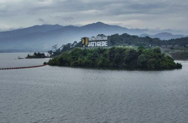 Sumber Air dari Waduk, Dana Proyek SPAM Jatigede Tengah Diajukan