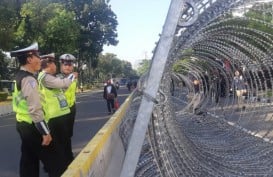 Jalan Depan Gedung MK Bisa Dilalui Kendaraan Umum