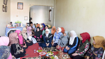 Istri Ridwan Kamil Motivasi Anak Korban Pelecehan