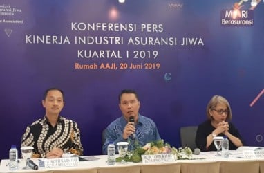 Kinerja Bancassurance Melempem, Premi Industri Asuransi Jiwa Turun 11,6%