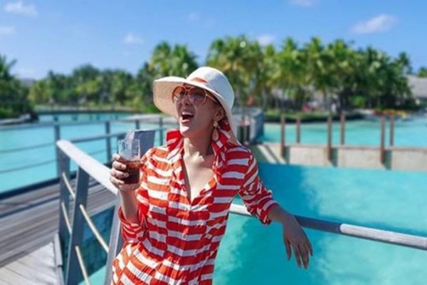 Syahrini liburan ke Bora Bora/Instagram@princessyahrini