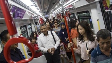 Uji Publik, LRT Jakarta Angkut 76 Ribu Penumpang