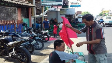 Mantan Pemain PSS Sleman dan Putrinya Terseret Ombak, Tim SAR Temukan Satu Korban