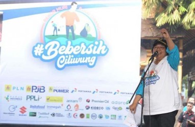 Libatkan 8.433 Orang, Bebersih Ciliwung Sepanjang 69,3 km Pecahkan Rekor Muri