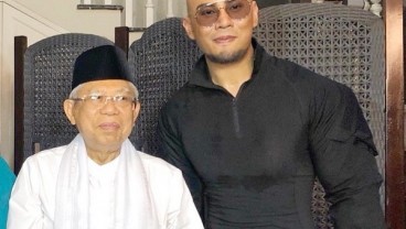 Salat Bareng Ma’ruf Amin, Deddy Corbuzier Belajar 3 Menit Dulu
