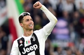 Bebas dari Paparazzi, Cristiano Ronaldo Beri Tips Pelayan Hotel Rp320 Juta 