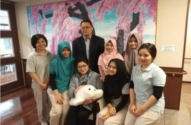 Menkes Kunjungi ‘Caregiver’ Indonesia di Panti Lansia Jepang 