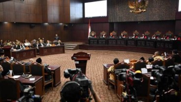 Sidang Putusan MK : Gugatan Prabowo-Sandi Ditolak