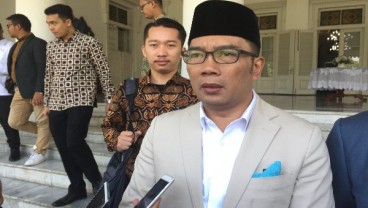 Ridwan Kamil: Cepat Sembuh Bu Risma, Ibu Dicintai Warga