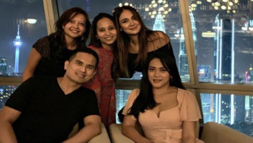 Luna Maya Hadiri Acara Keluarga Besar Faisal Nasimuddin di Malaysia