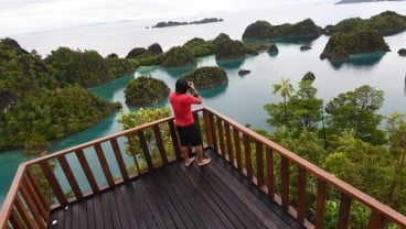 Infrastruktur Pariwisata di Bukit Piaynemo, Raja Ampat Ditingkatkan