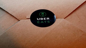 Unik, Uber Pekerjakan Lansia untuk Layanan Antar Makanan di Jepang