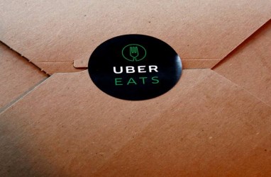 Unik, Uber Pekerjakan Lansia untuk Layanan Antar Makanan di Jepang