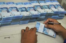 Kurs Tengah Melemah 42 Poin, Rupiah Lebih Beruntung Ketimbang Rupee