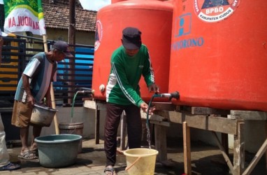 BPBD Kota Bogor Salurkan 5.000 Liter Air Bersih ke Kedunghalang
