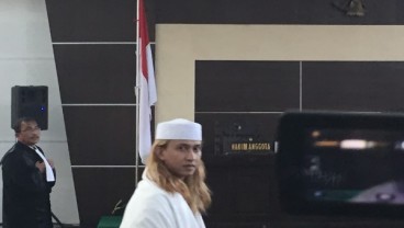 Bahar bin Smith Divonis 3 Tahun Penjara