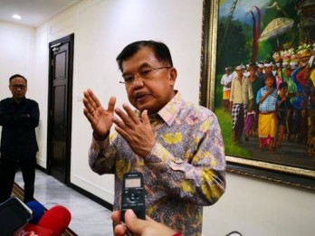 Wapres Jusuf Kalla Sindir Kepala Daerah yang Sibuk Studi Banding