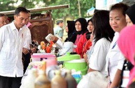Pasar Global Melambat, Jokowi Sebut Produk UMKM Indonesia Punya Pasarnya Sendiri 