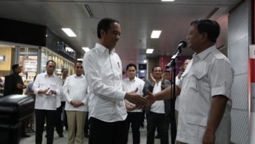 Jokowi dan Prabowo Tak Bicarakan Pembagian Kue Kekuasaan di MRT