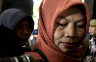 Ke Istana, Baiq Nuril Menangis Berharap Amnesti dari Jokowi
