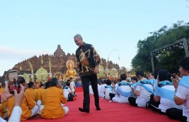 Gubernur Jateng Ingin 5 Juta Umat Budha Datangi Borobudur
