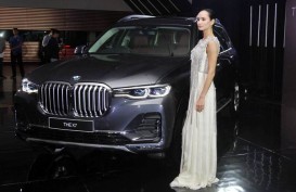 BMW X7 Siap Bersaing dengan Range Rover Velar