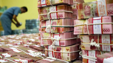 Likuiditas Perbankan Masih Ketat, Pasar Butuh Penurunan Suku Bunga