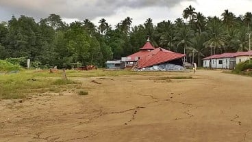 Pasca Gempa Maluku, BNPB Salurkan Bantuan Logistik dan Personel