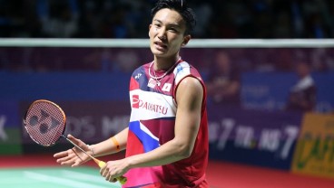 Gagal di Indonesia Open 2019, Momota Belum Setara Taufik Hidayat