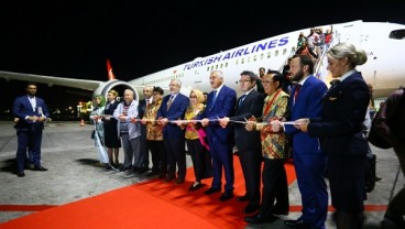 Bandara Internasional I Gusti Ngurah Rai - Bali Sambut Inaugural Flight Turkish Airlines