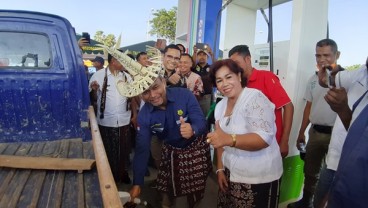 Harga Premium di Pulau Rote dari Rp12.000 Jadi Rp6.450 Per Liter