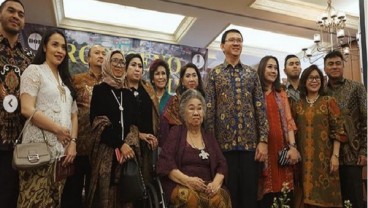 Ahok Bawa Puput Nastiti ke Acara Roosseno Award IX, Begini Curhatnya 