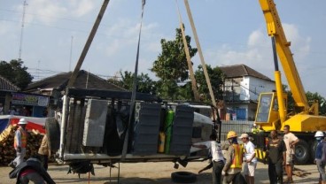 Ternyata Mobil yang Terperosok di Proyek Lintas Bawah Kentungan Berpelat Australia