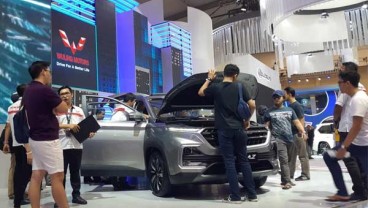 Di GIIAS 2019, Wuling Almaz Menggoda Konsumen