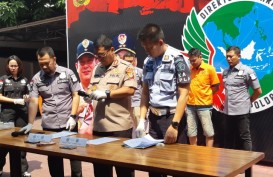 Polisi Tangkap Anggota Jaringan Penyalur Sabu untuk Nunung