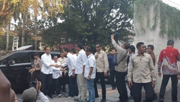 Paloh Jumpa Anies, Mega Jumpa Prabowo, Jokowi : Ya Biasa