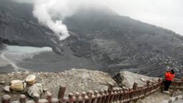 Erupsi Gunung Tangkuban Parahu, Presiden Jokowi Minta Warga Ikuti Arahan Petugas