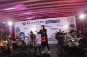 Band Kotak dan Dead Bachelors Hibur Warga Ibu Kota di Terowongan Jalan Kendal