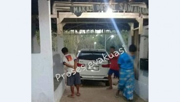 Ngeri, Xenia Nyasar ke Kuburan, Sopir Merasa Sudah di Rumah